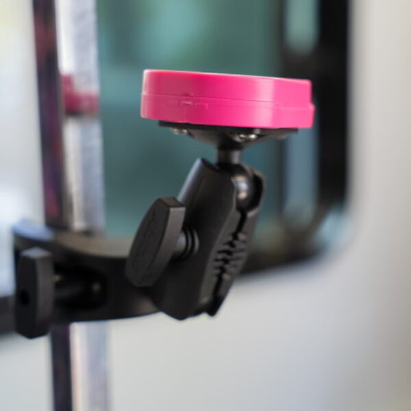 “Clip It” Handle It Attachment - Pink