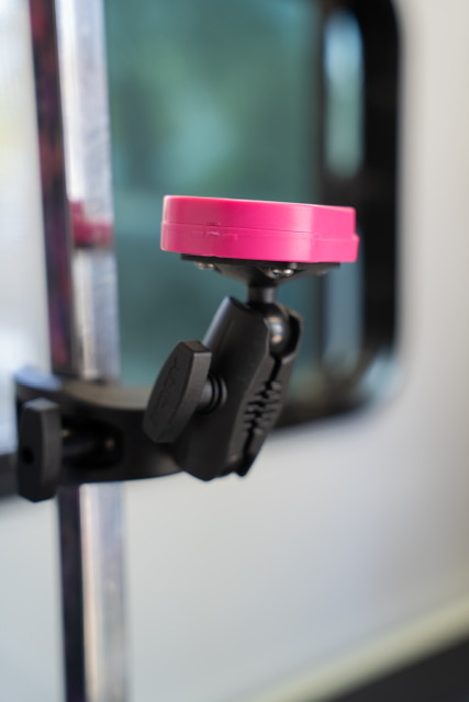“Clip It” Handle It Attachment - Pink
